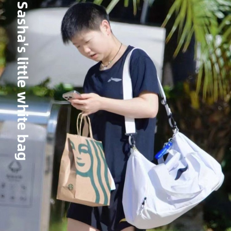 Li-Ning sports bag, same style - Li Ning Racket 评论和价格